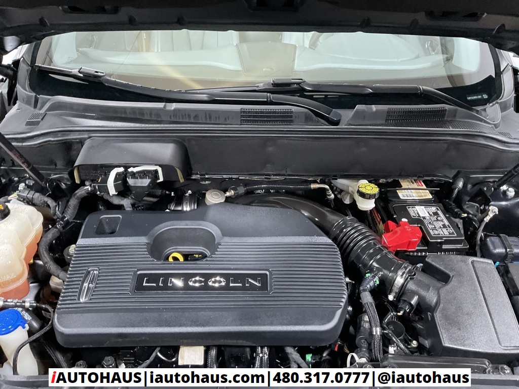 2019 Lincoln Nautilus Reserve photo 9