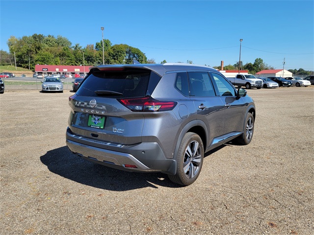 2022 Nissan Rogue SL photo 5