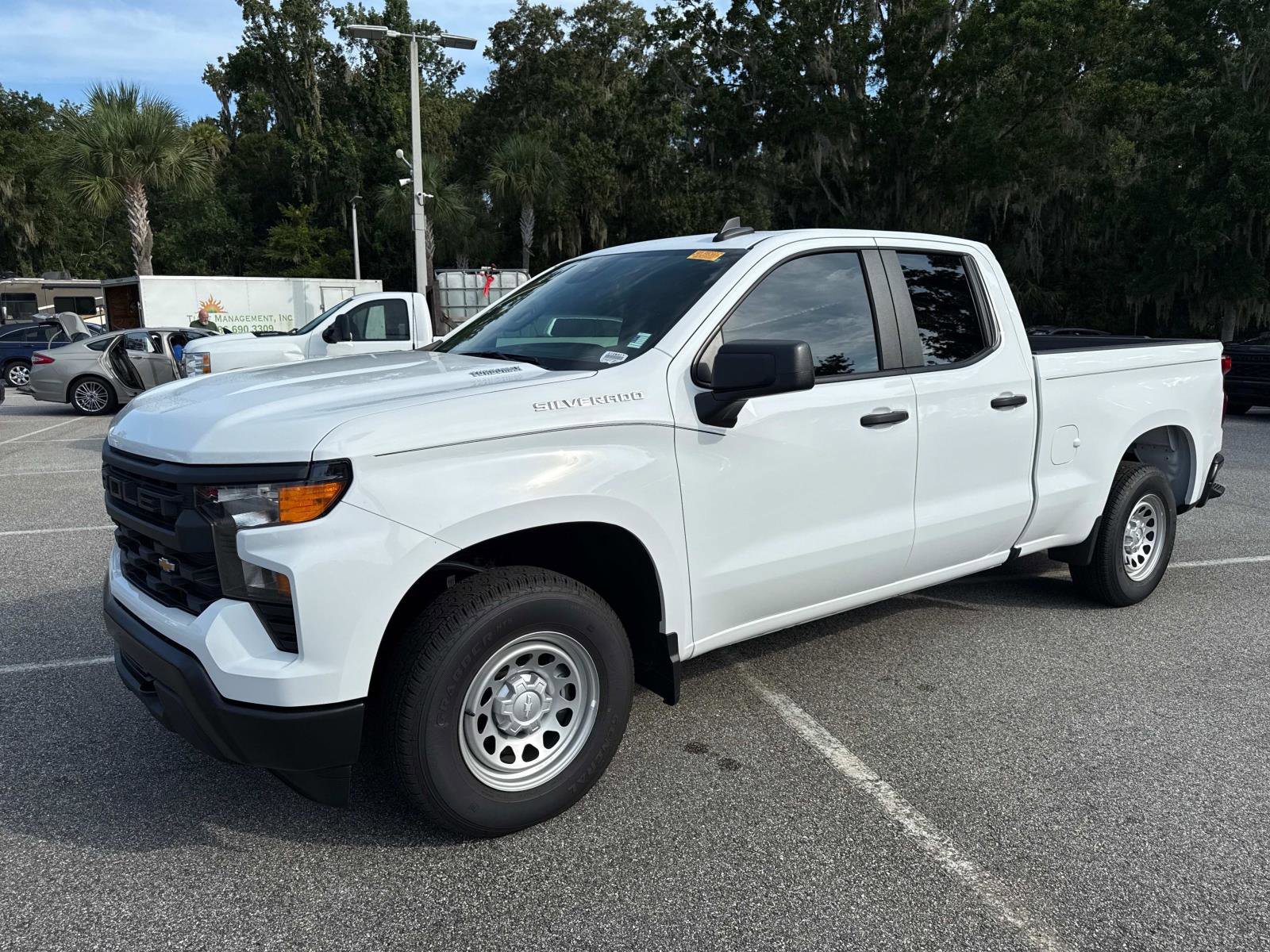 2025 Chevrolet Silverado 1500 photo 7