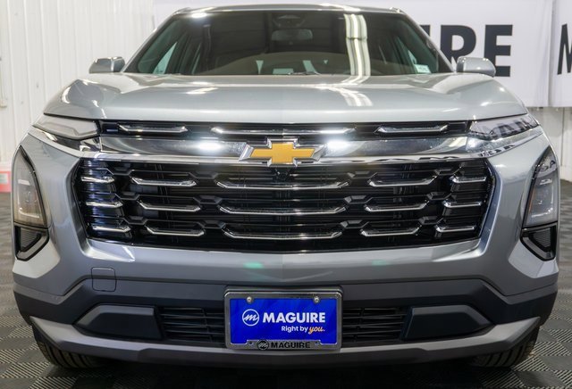 2026 Chevrolet Equinox LT photo 3