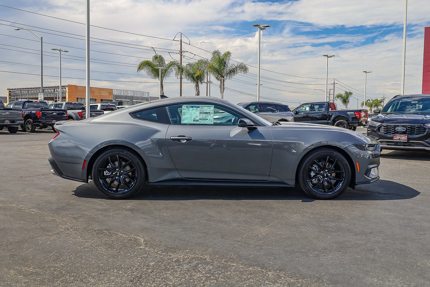 2025 Ford Mustang EcoBoost Premium photo 3