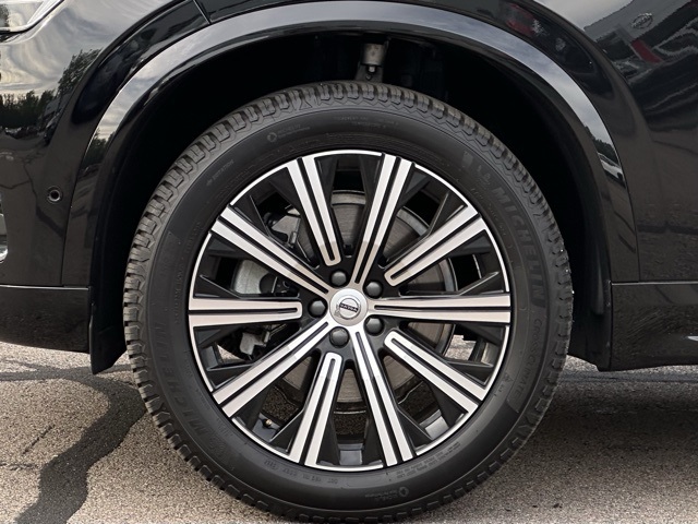 2024 Volvo XC90 Plus photo 11