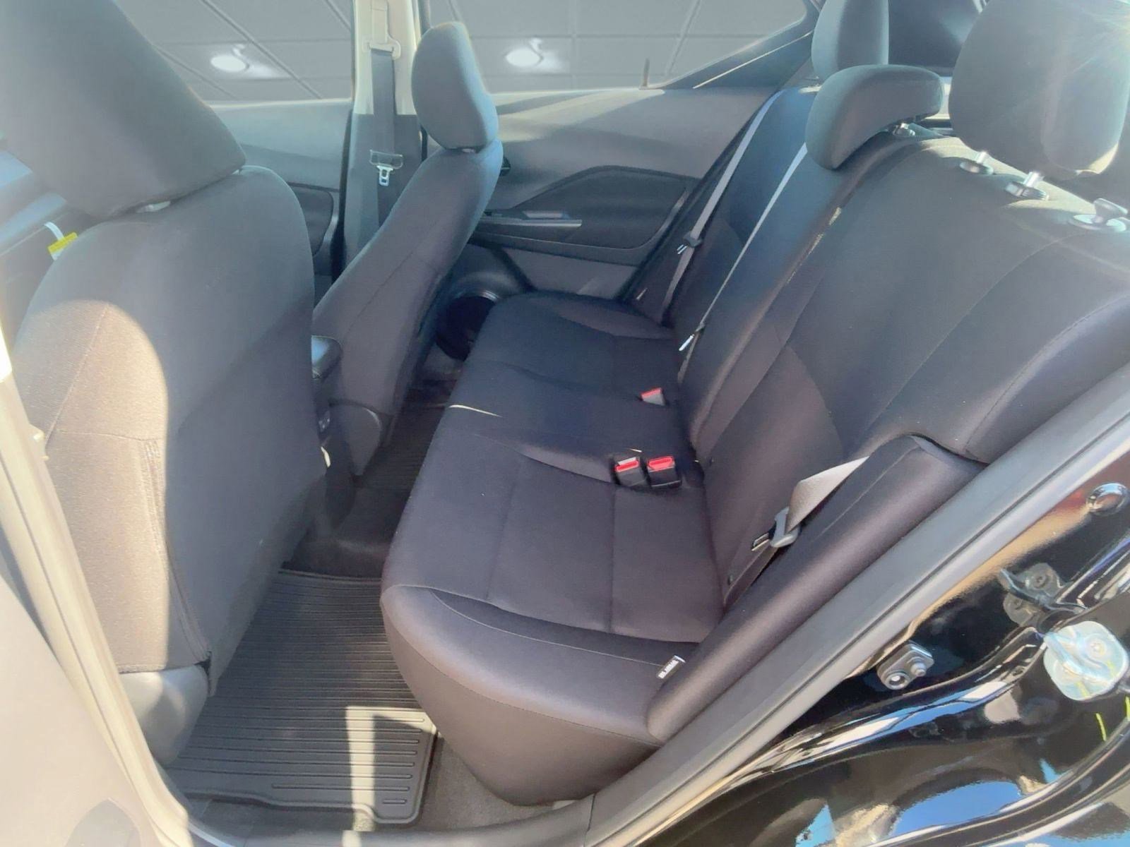 2025 Nissan Kicks Play S photo 15