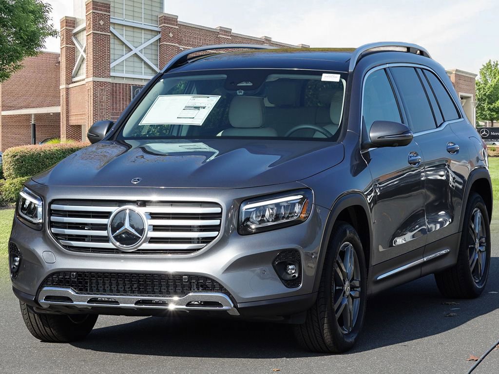 2026 Mercedes Benz GLB 250 photo 4