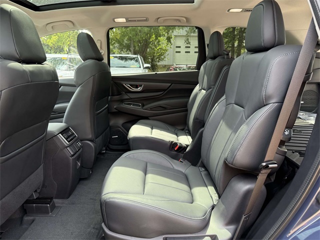 2025 Subaru Ascent Limited photo 13