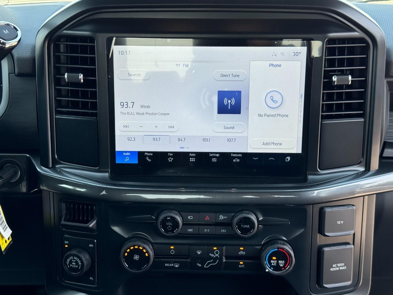 2025 Ford F-150 STX photo 9