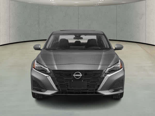 2025 Nissan Altima SL photo 4