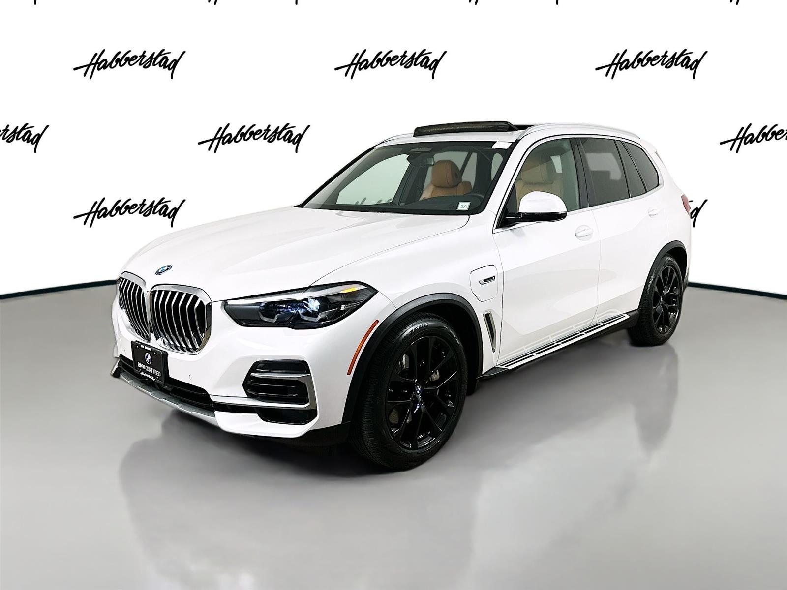2022 BMW X5 45e's photo