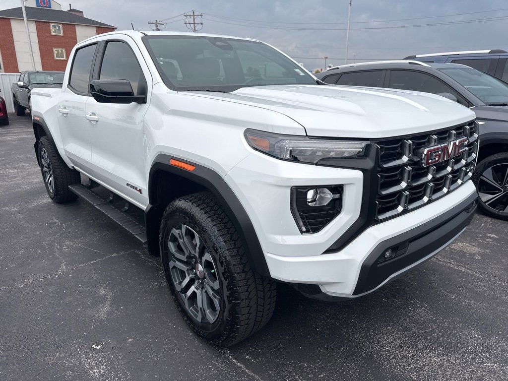 2024 Gmc Canyon AT4 photo 3