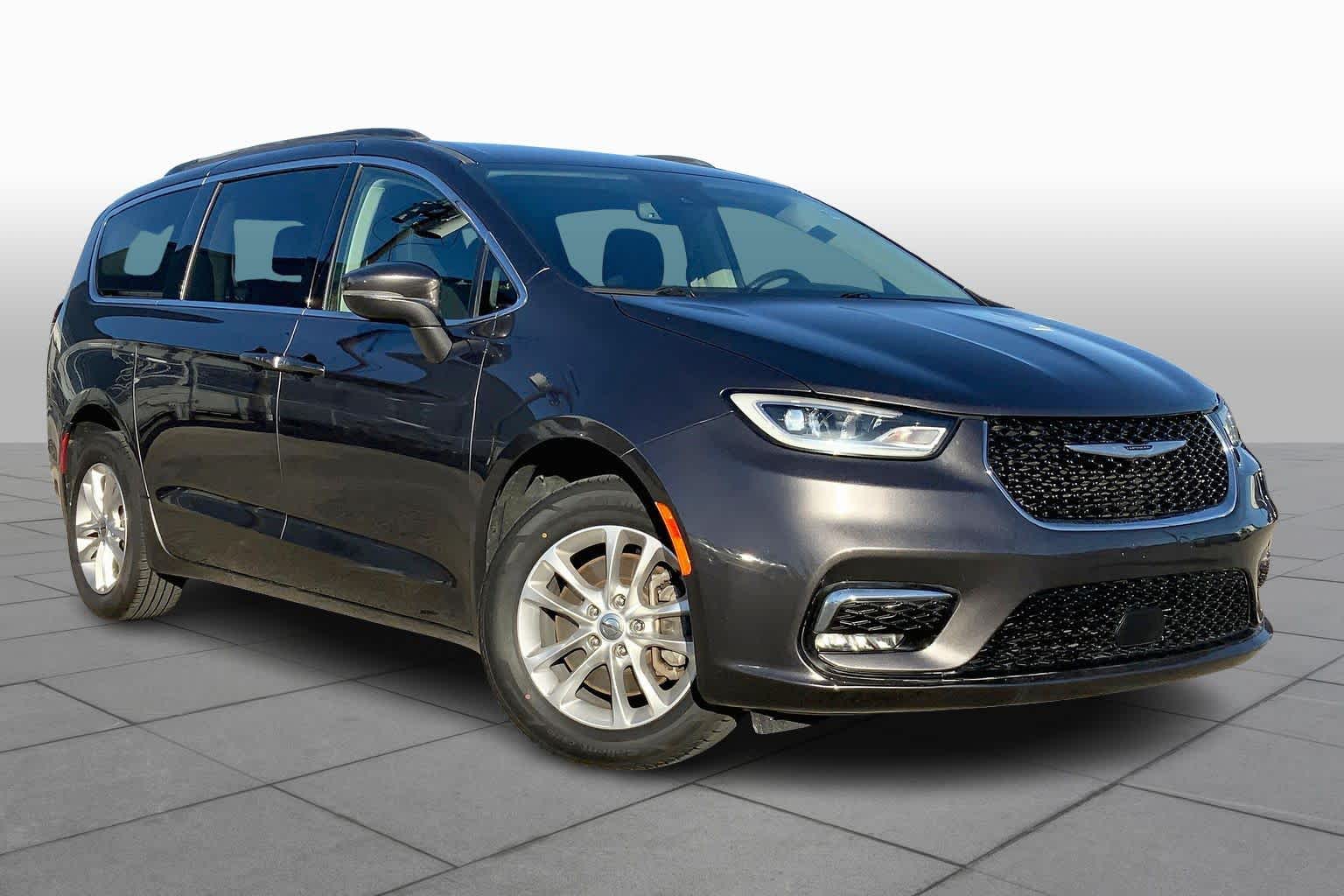 Used 2021 Chrysler Pacifica Touring with VIN 2C4RC3FG7MR540915 for sale in Stafford, TX