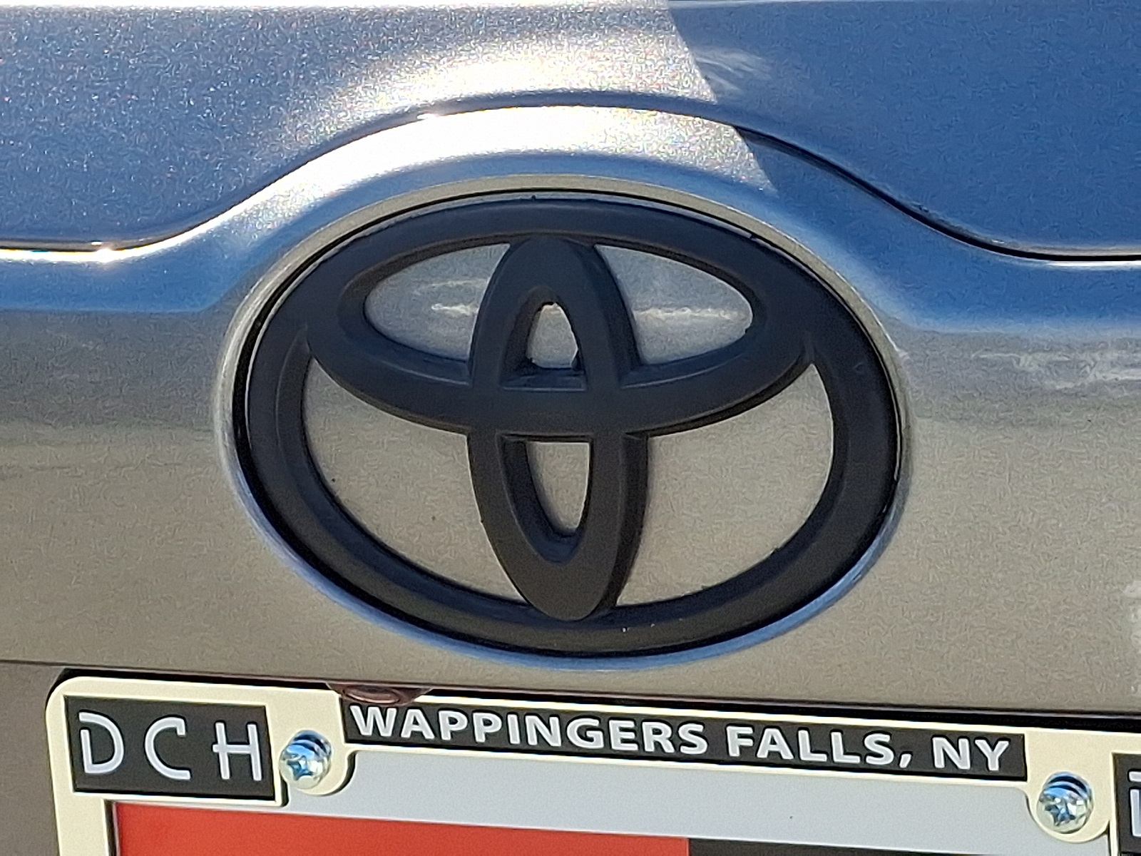 2019 Toyota Highlander LE photo 26