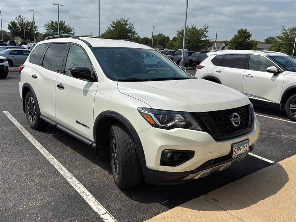 Used 2020 Nissan Pathfinder SV with VIN 5N1DR2BM5LC640500 for sale in Waconia, Minnesota