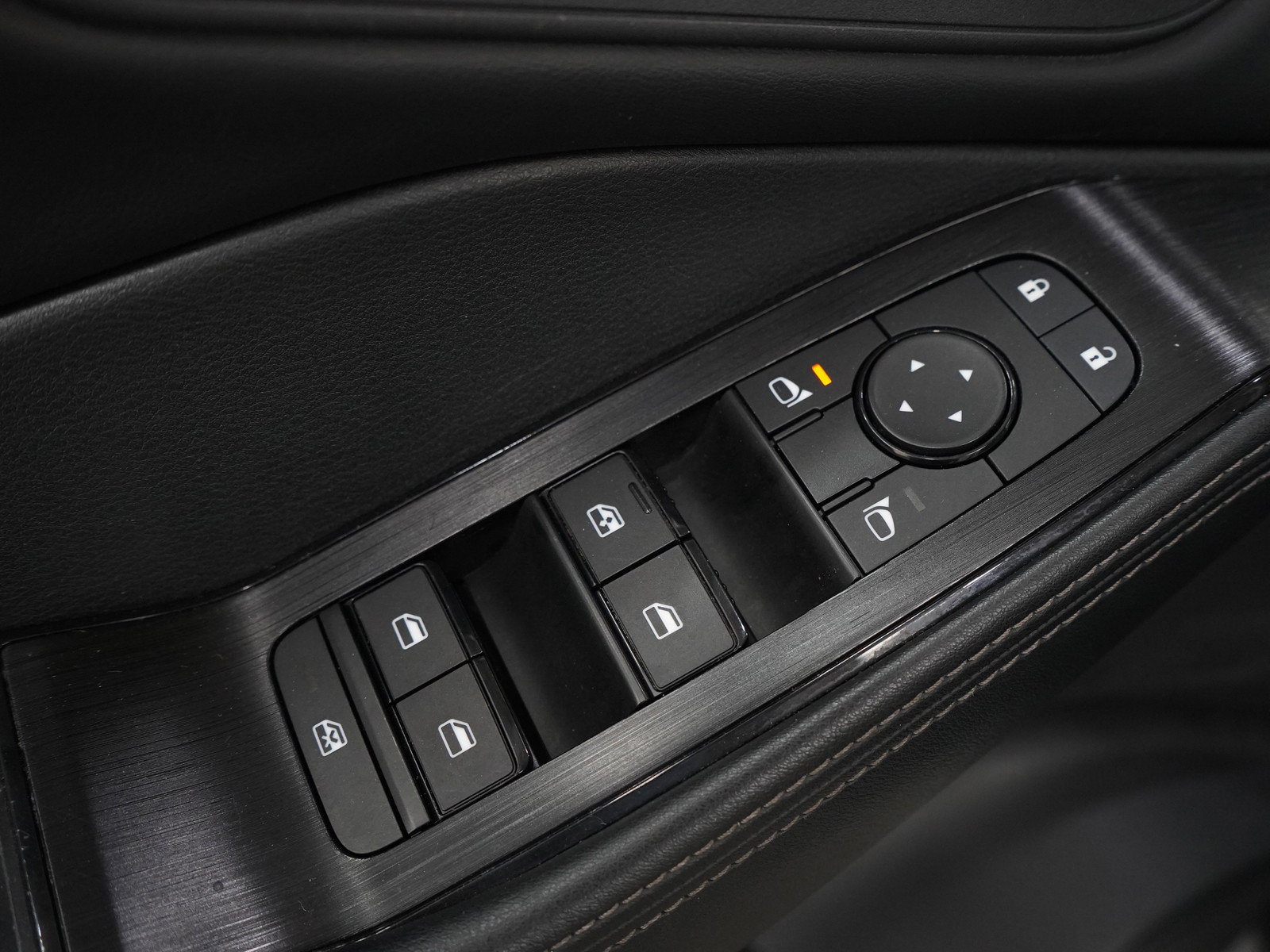 2024 Nissan Rogue SV photo 19