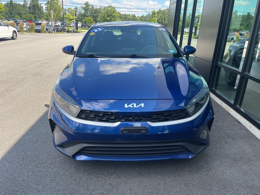 2023 Kia Forte LXS photo 2