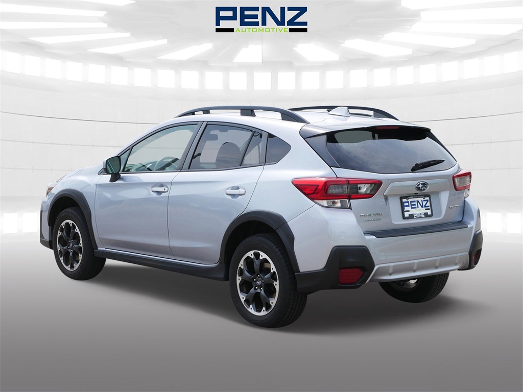 2023 Subaru Crosstrek Premium photo 2