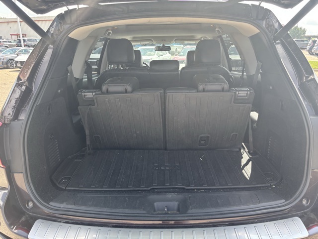 2019 Nissan Pathfinder Platinum photo 7