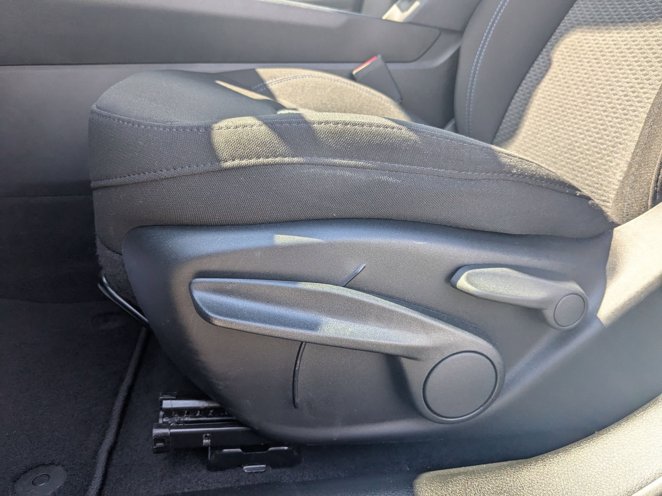 2024 Jeep Compass Sport photo 13