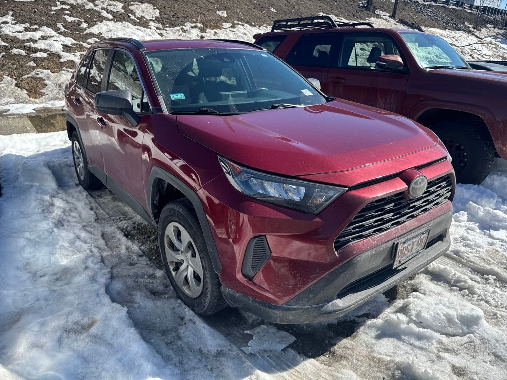 2020 Toyota RAV4 LE