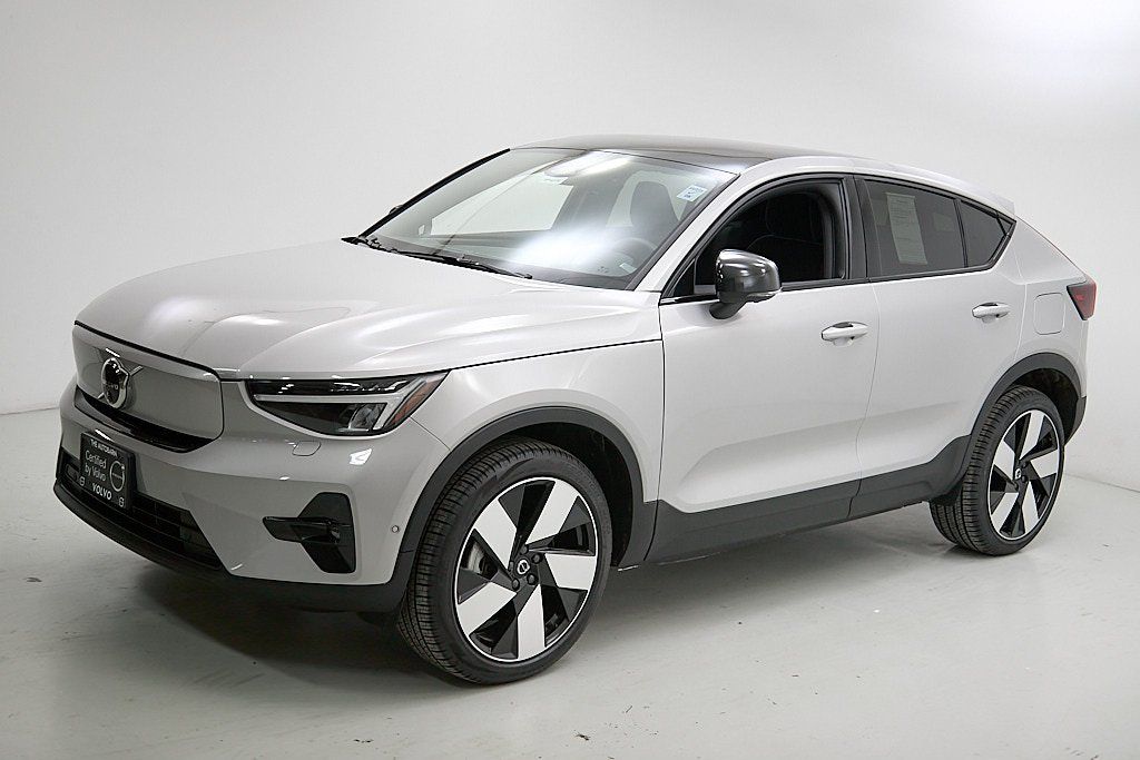 2023 VOLVO C40 - Image 5