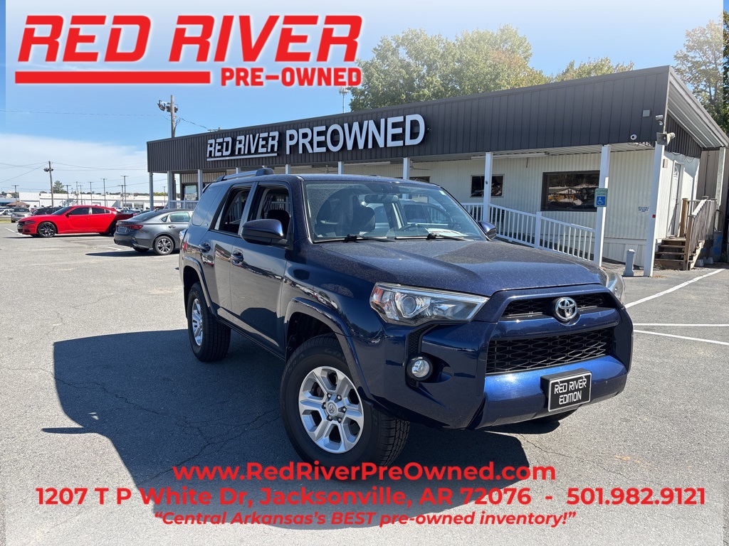 2019 Toyota 4Runner SR5's photo