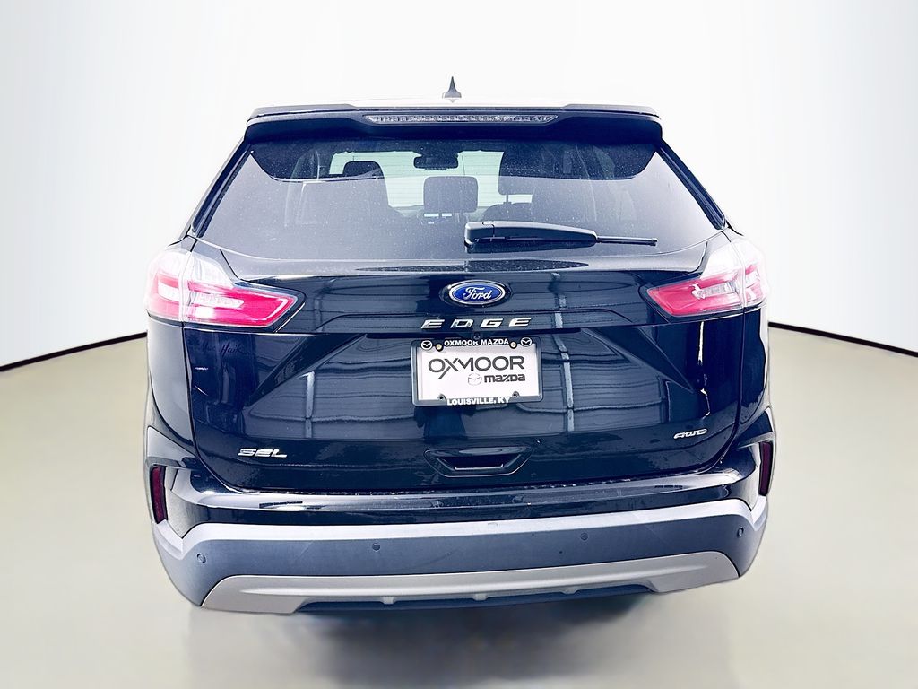 2022 Ford Edge SEL photo 6