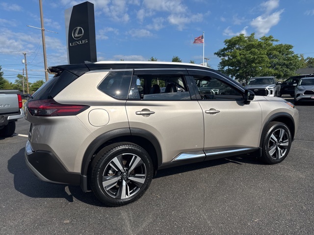 2021 Nissan Rogue SL photo 3