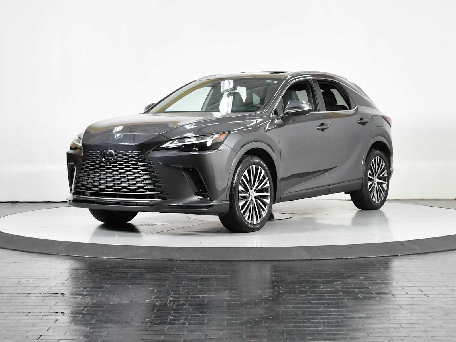2024 Lexus RX 350's photo