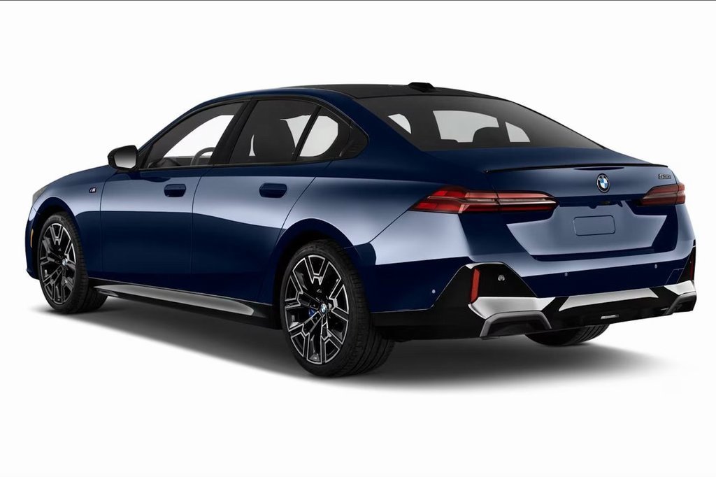 2024 BMW 530I - Image 2