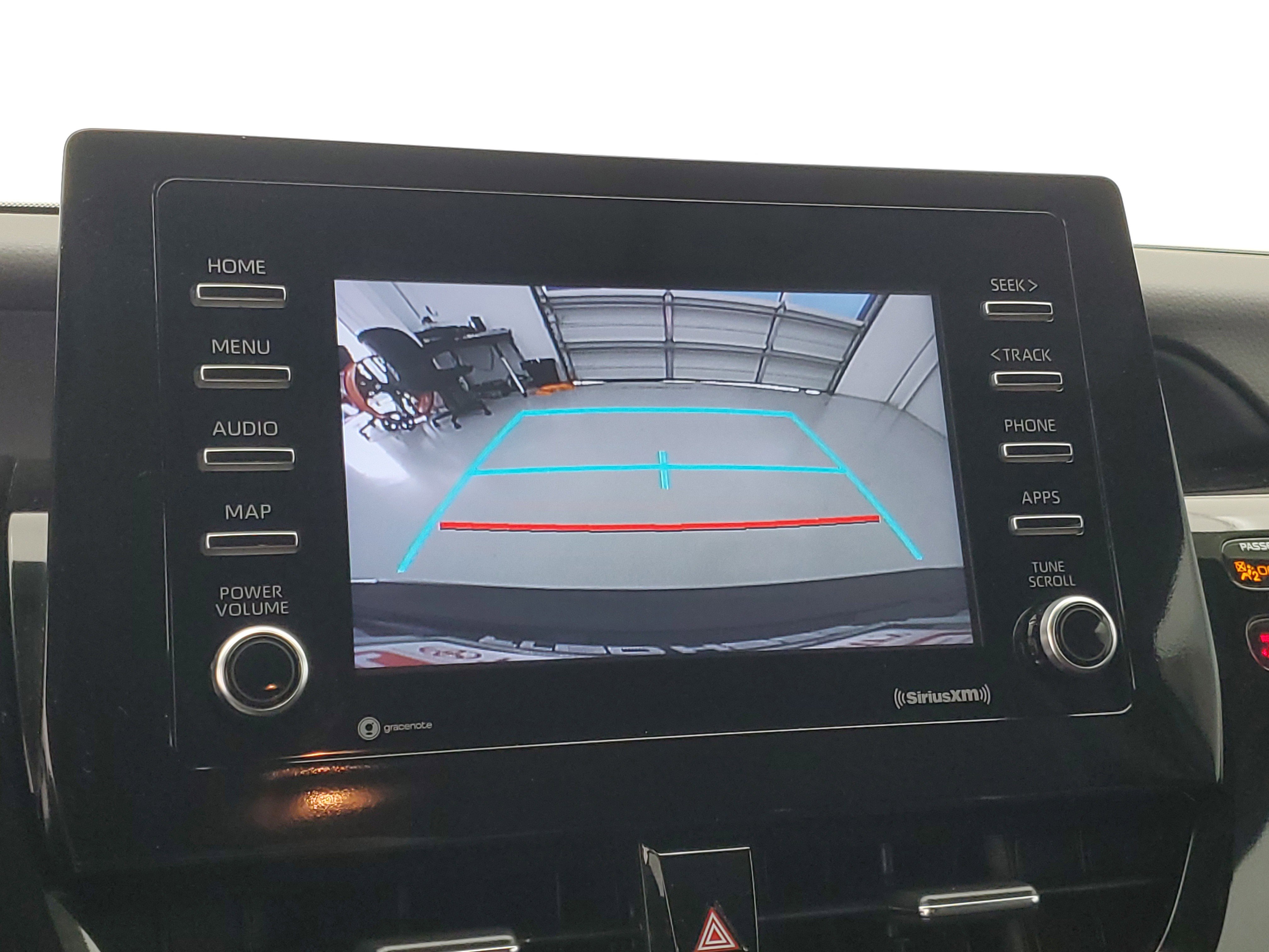 2023 Toyota Camry SE photo 3