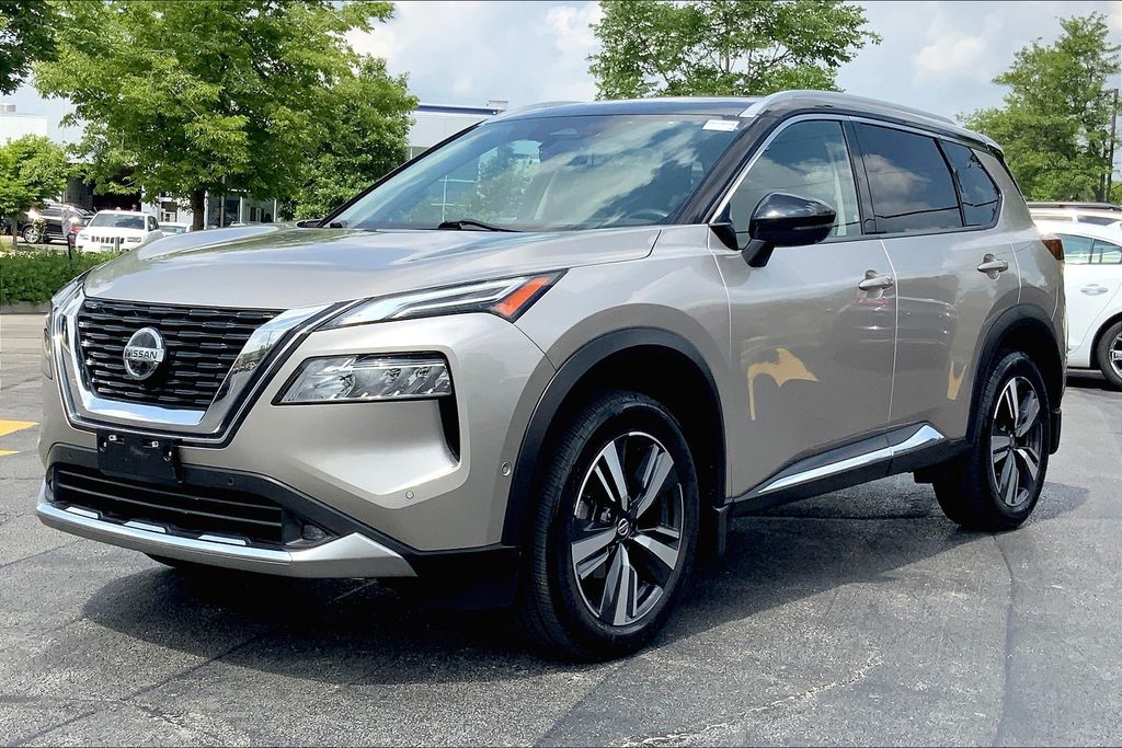 2021 Nissan Rogue Platinum photo 10