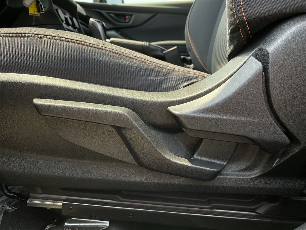 2019 Subaru Crosstrek 2.0i Premium photo 12