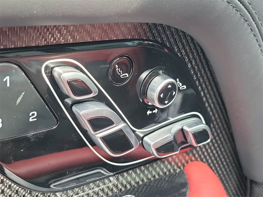 2019 Land Rover Range Rover SV Autobiography Dynamic photo 24