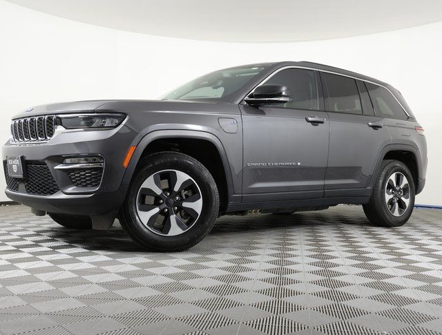 2023 Jeep Grand Cherokee 4xe's photo