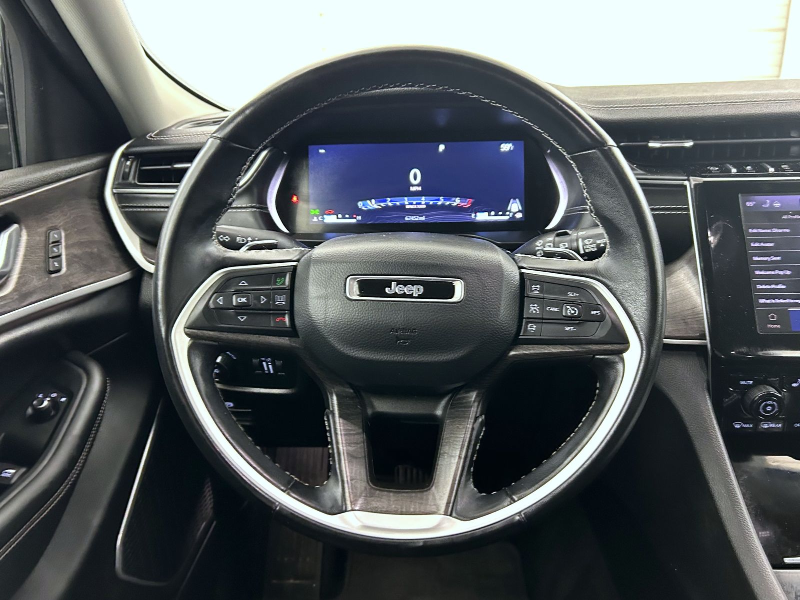 2022 Jeep Grand Cherokee Limited photo 10