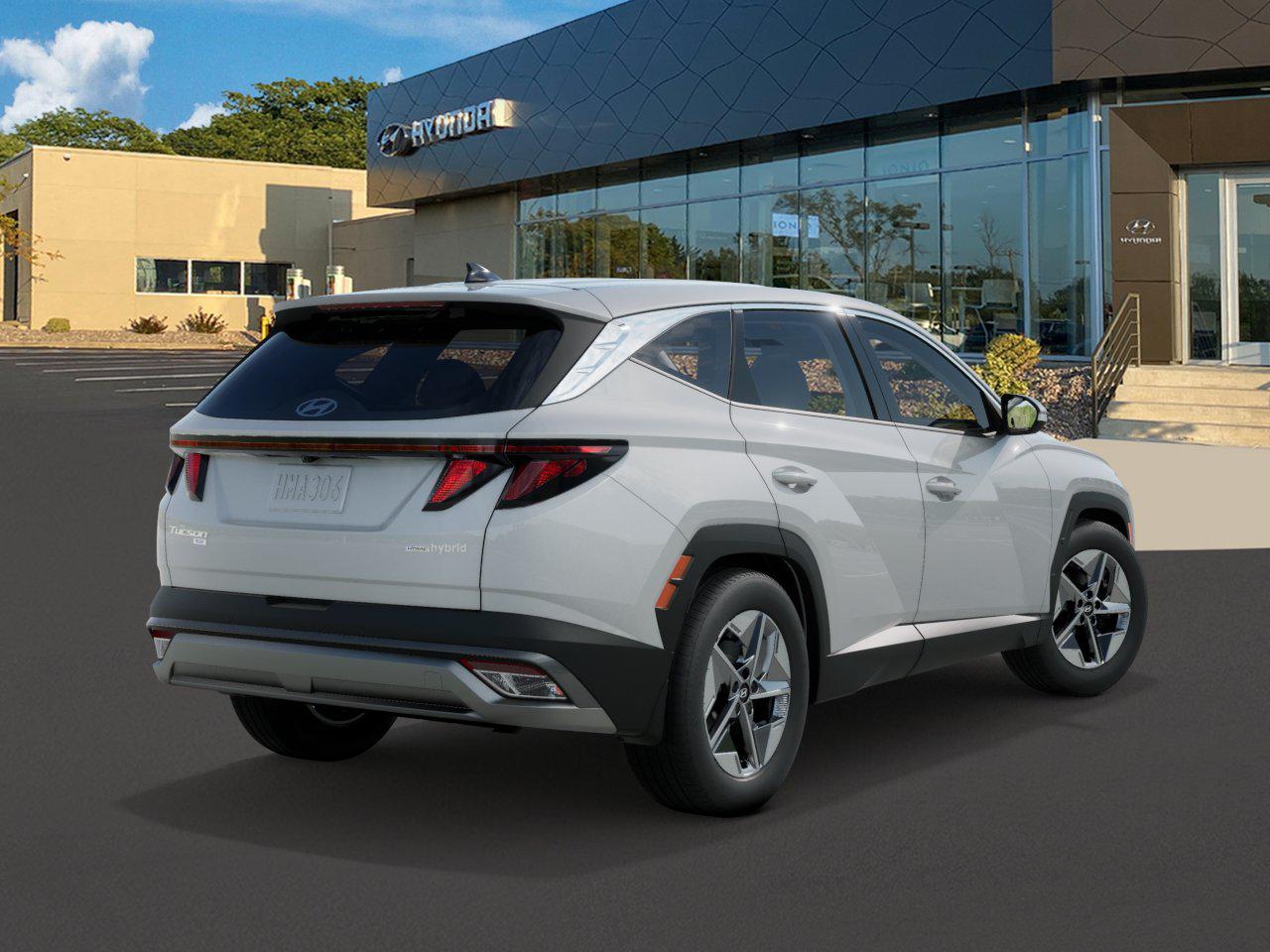 2026 Hyundai Tucson Hybrid SEL Sport photo 2