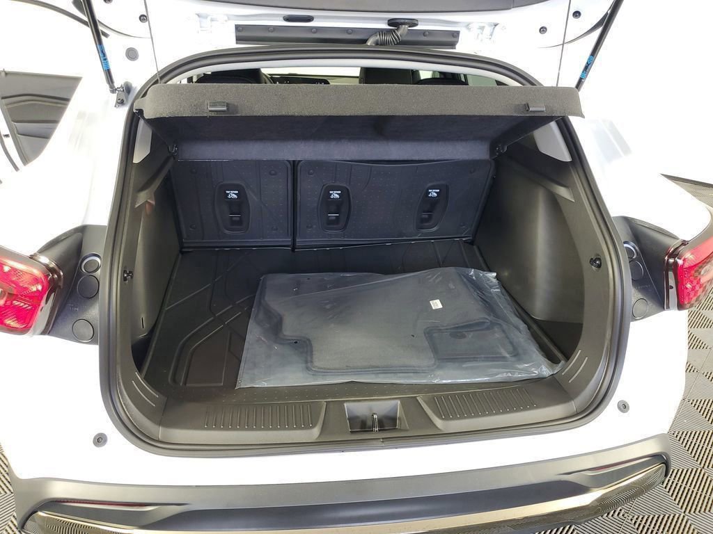 2025 Chevrolet Trax ACTIV photo 29