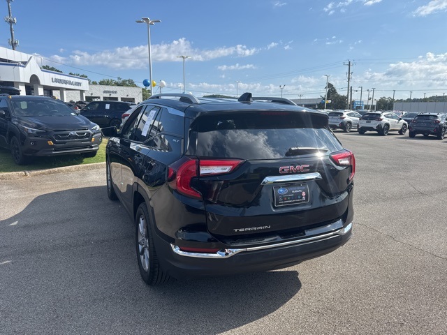 2024 Gmc Terrain SLT photo 4