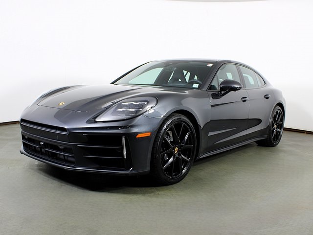 2025 Porsche Panamera Base