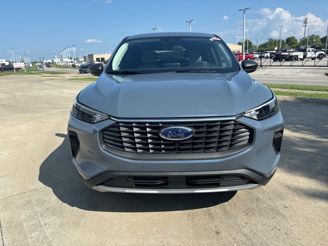 2025 Ford Escape Active photo 2