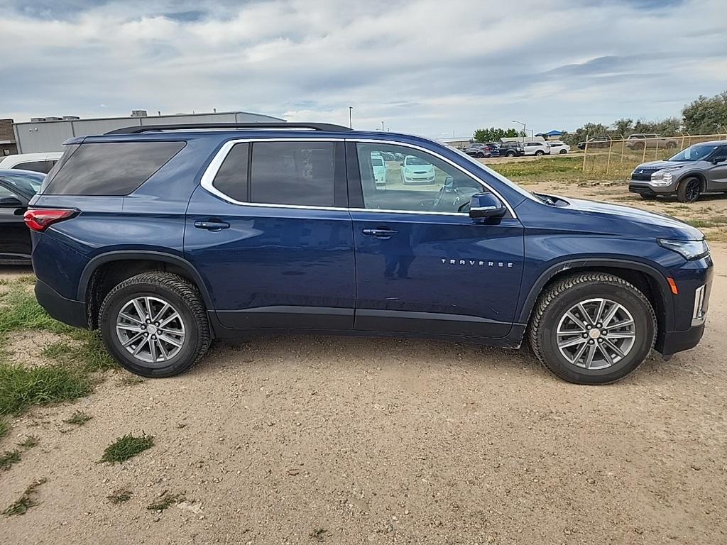 2022 Chevrolet Traverse Leather photo 4