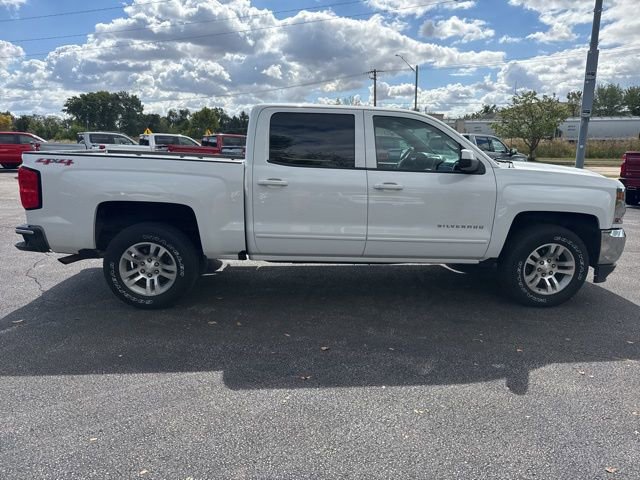 2017 Chevrolet Silverado 1500 LT photo 7