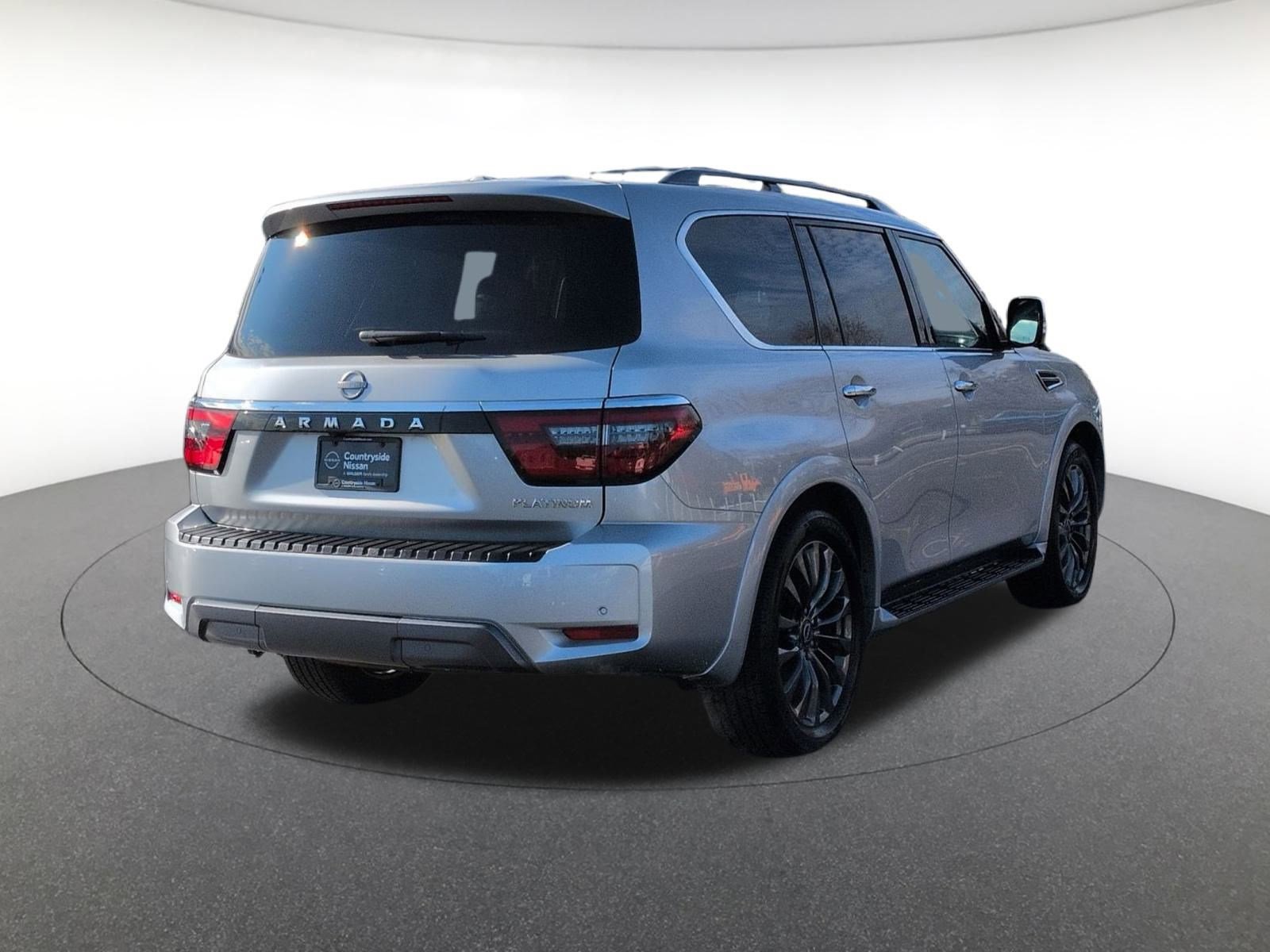 2024 Nissan Armada Platinum photo 2