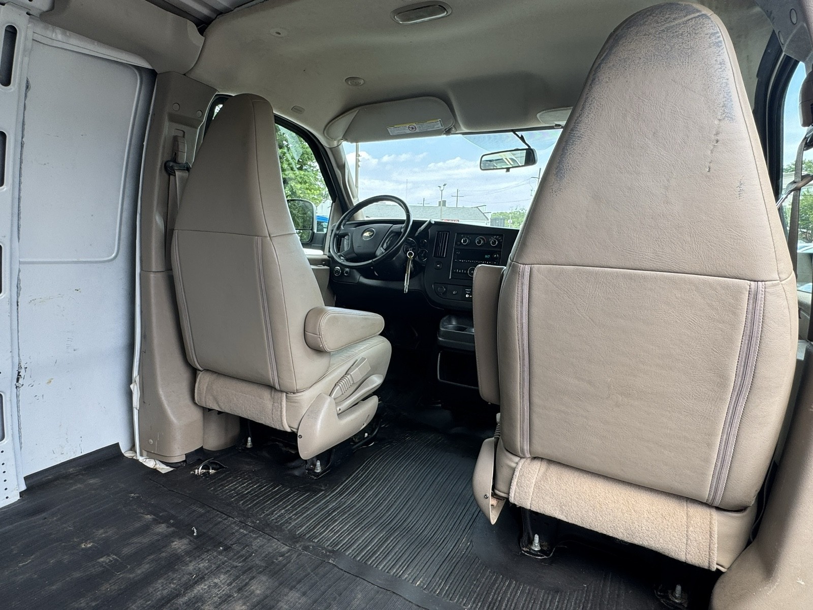 2020 Chevrolet Express Cargo Work Van 2500 photo 8