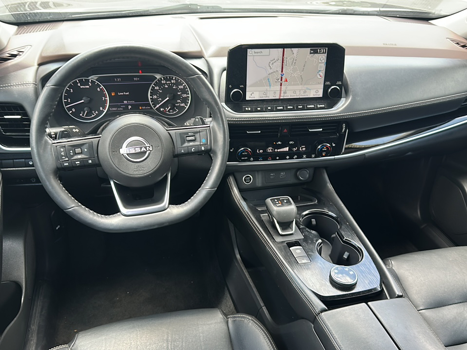 2023 Nissan Rogue SL AWD photo 8