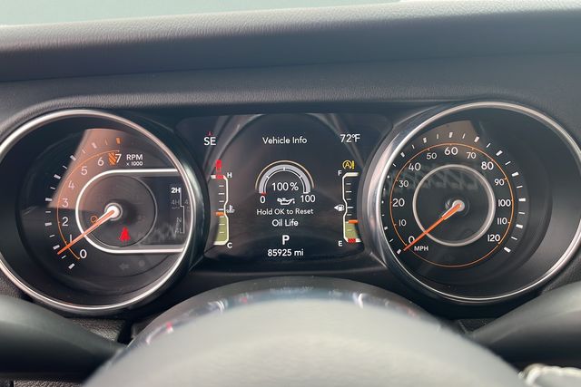 2022 Jeep Gladiator Overland photo 9