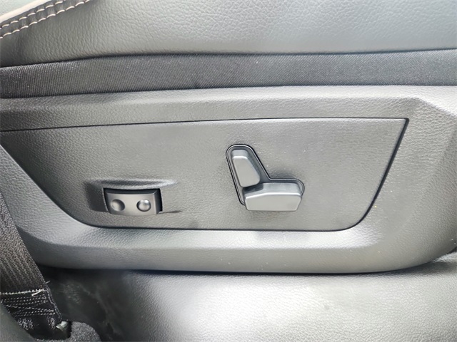 2026 Ram 3500 Laramie photo 36