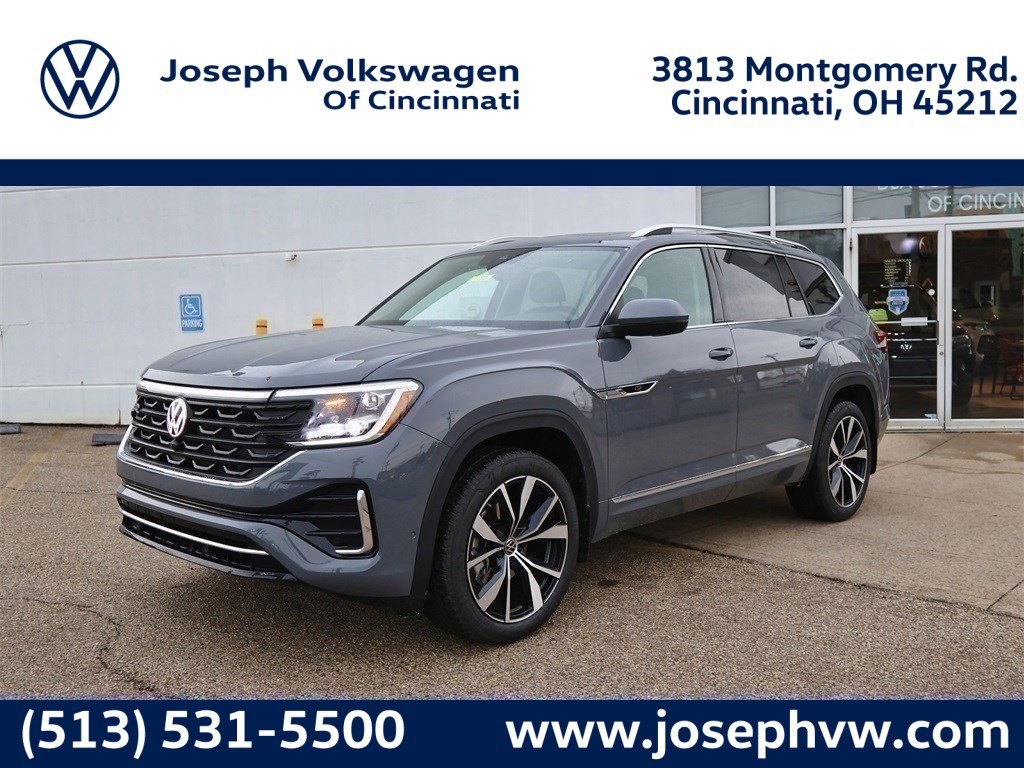 2026 Volkswagen Atlas SEL Premium R-Line's photo