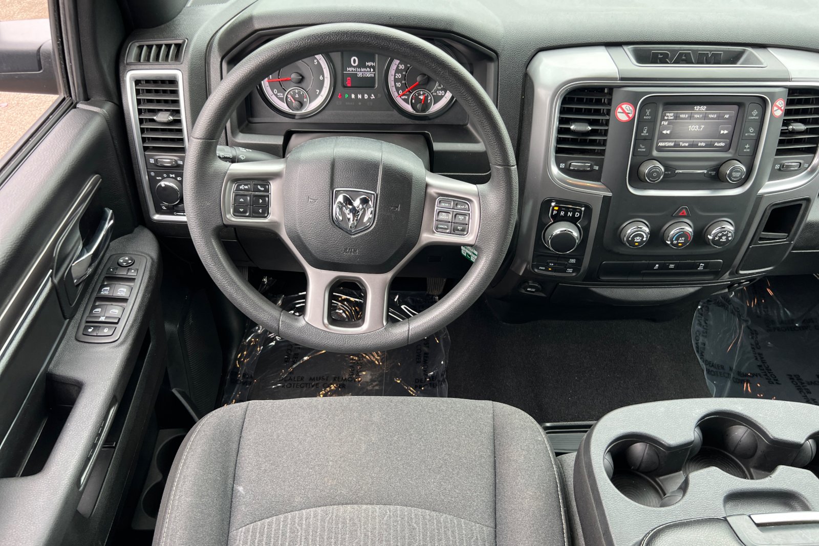 2024 Ram 1500 Classic Warlock photo 10
