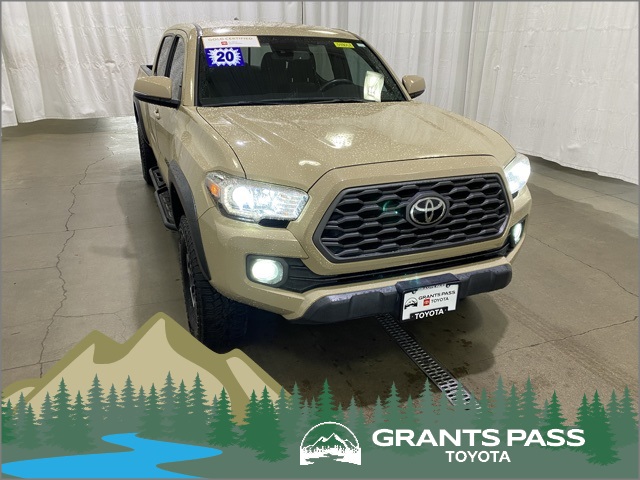 2020 Toyota Tacoma TRD Off Road's photo