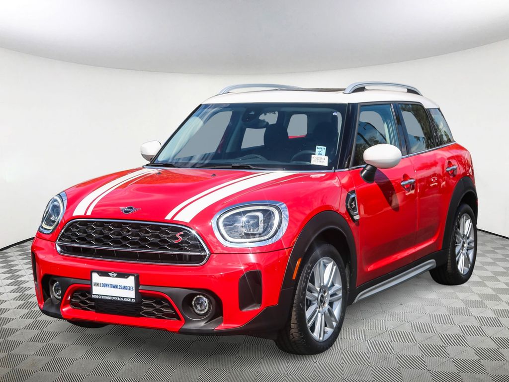 2023 Mini Cooper Signature photo 3
